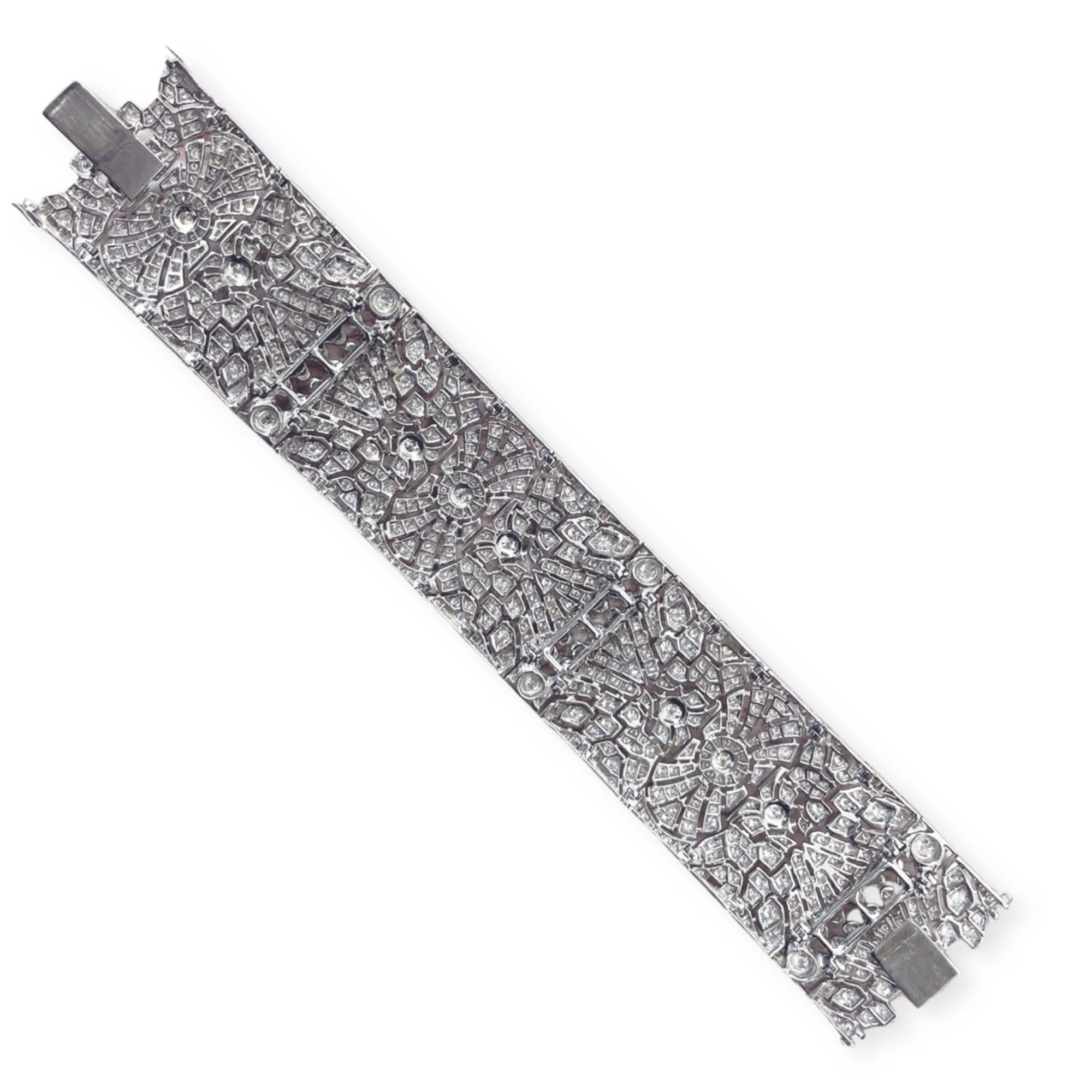 White Gold and Diamonds Cuff Bracelet