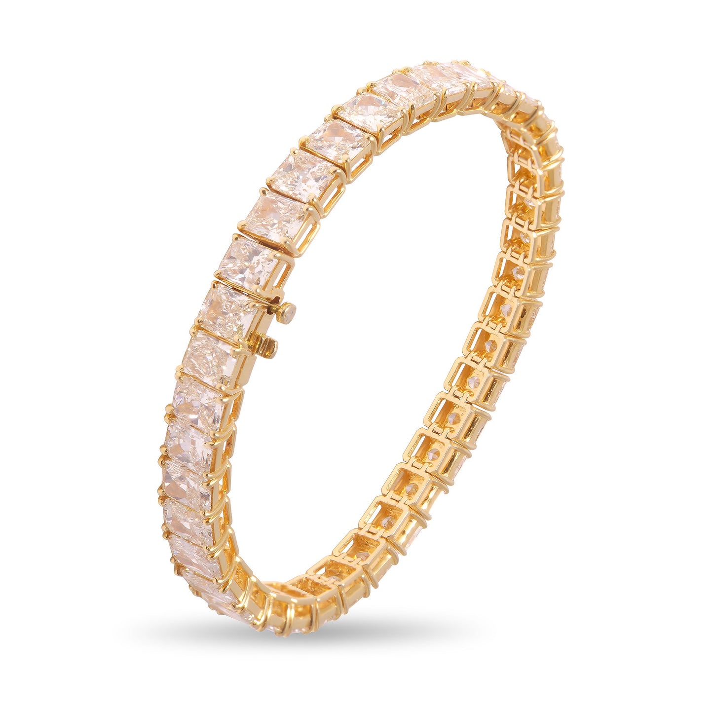 Radiant Cut Diamond Tennis Bracelet